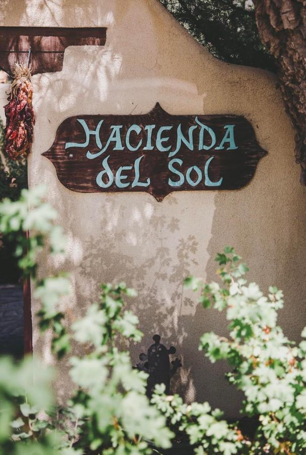 Hacienda Del Sol Bed and breakfast