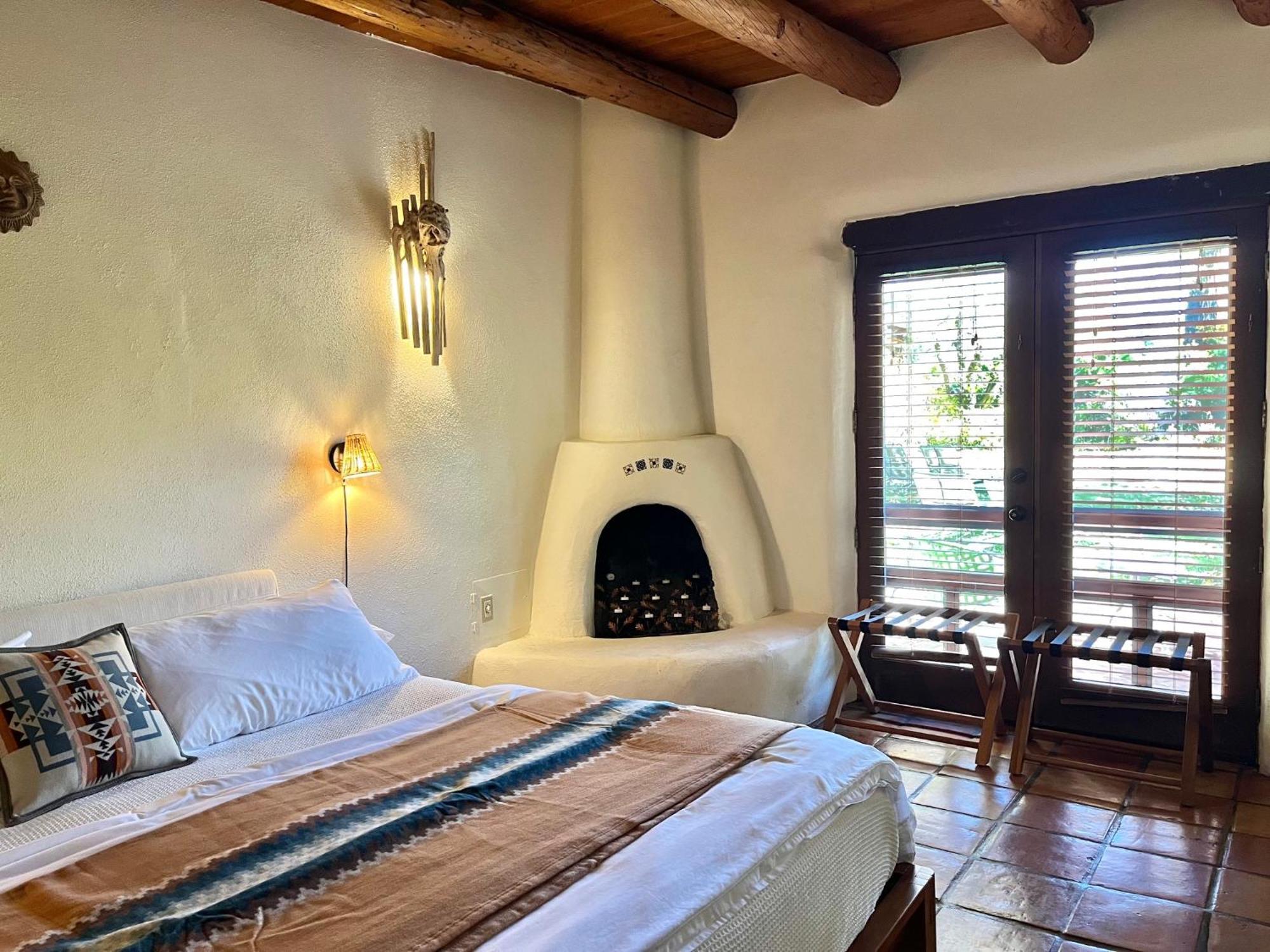 Bed & Breakfast Hacienda Del Sol Taos